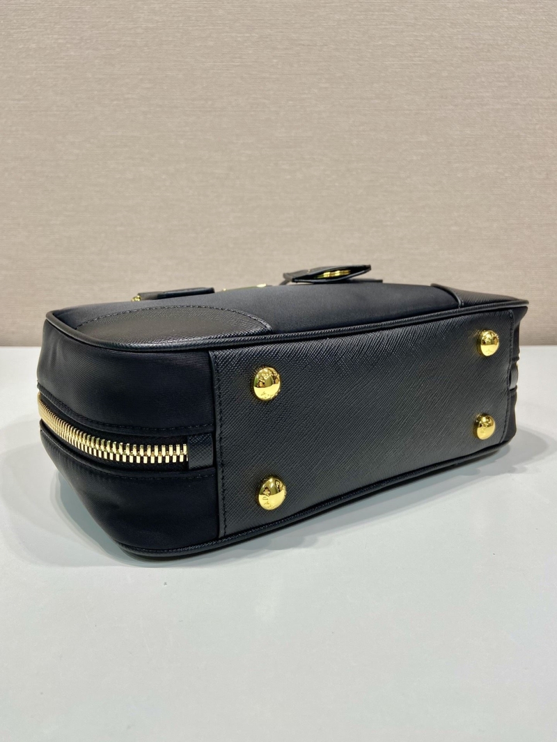Pra*a top handle bags